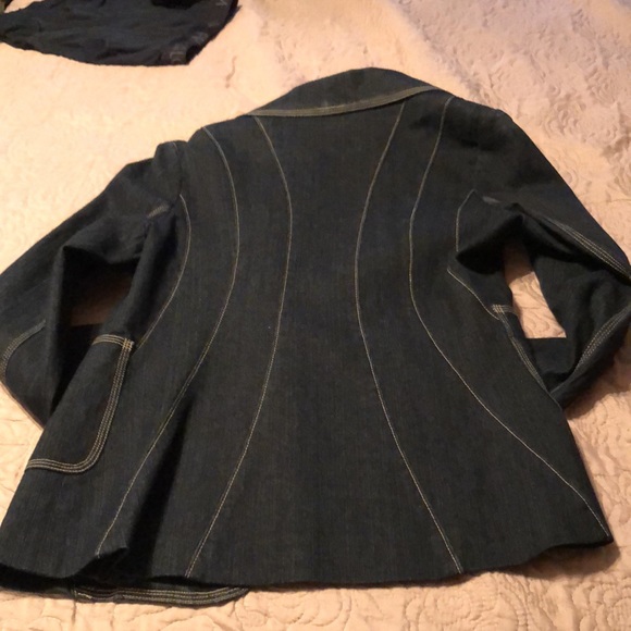 Fitted denim jacket. Size 10. Jessica Sport - Picture 4 of 7